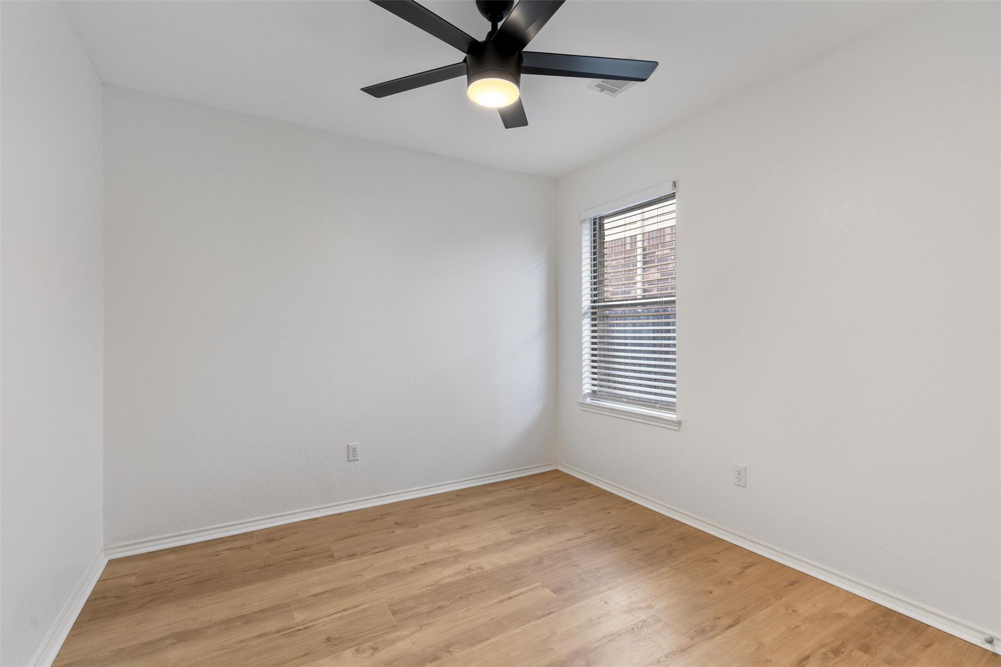 105 Peggy Cv, Liberty Hill, TX 78642