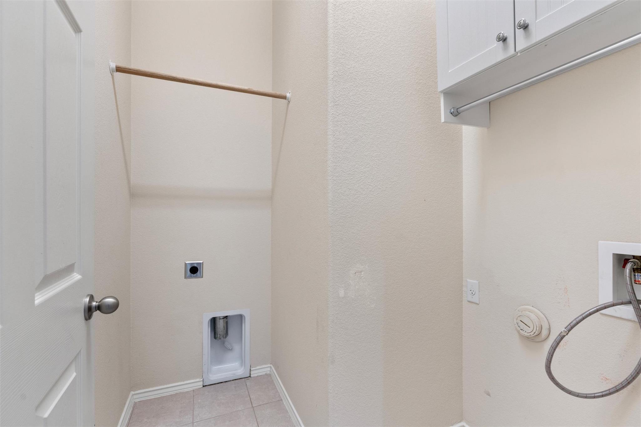 105 Peggy Cv, Liberty Hill, TX 78642