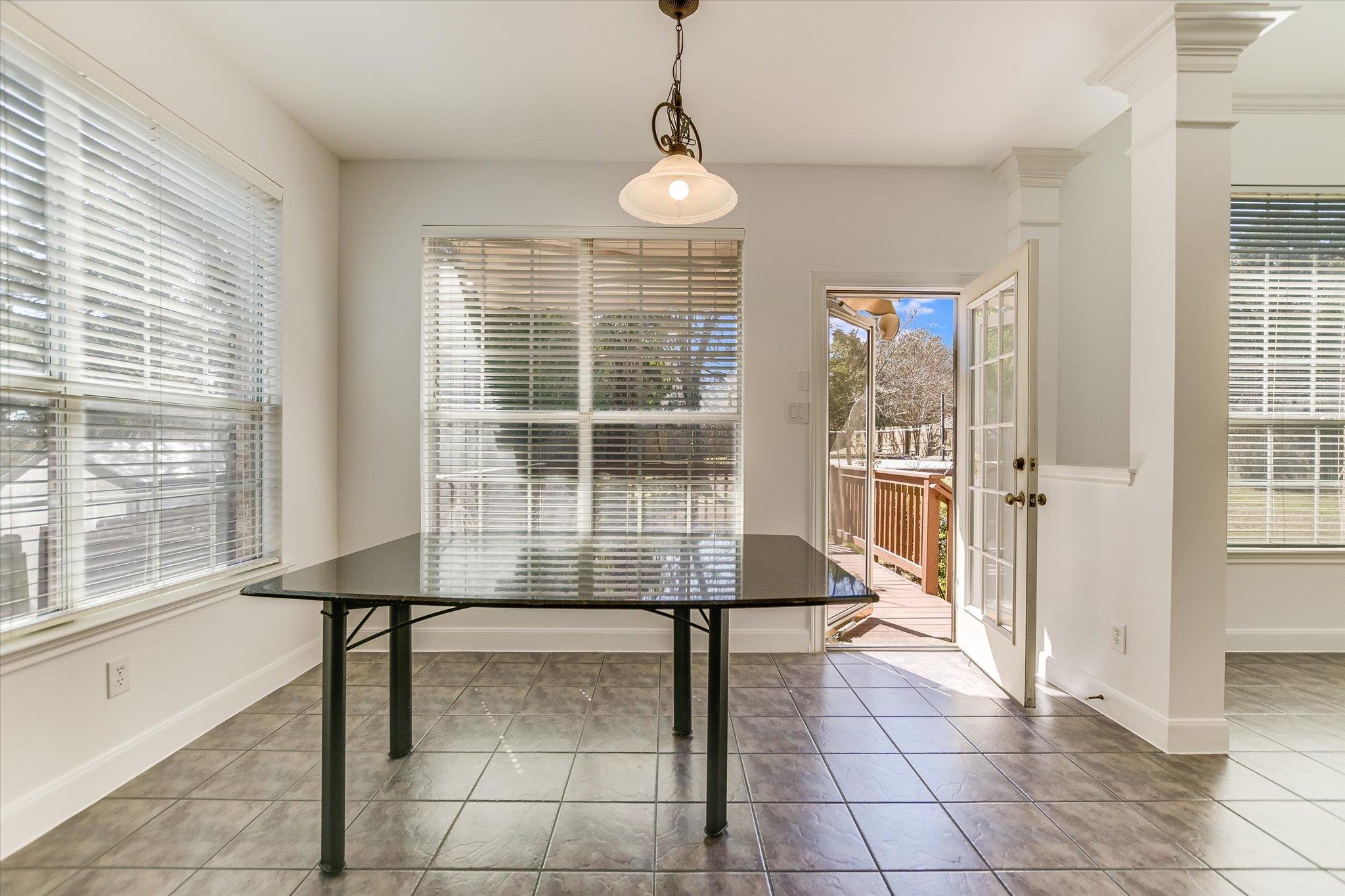 7301 Fabion Dr, Austin, TX 78759