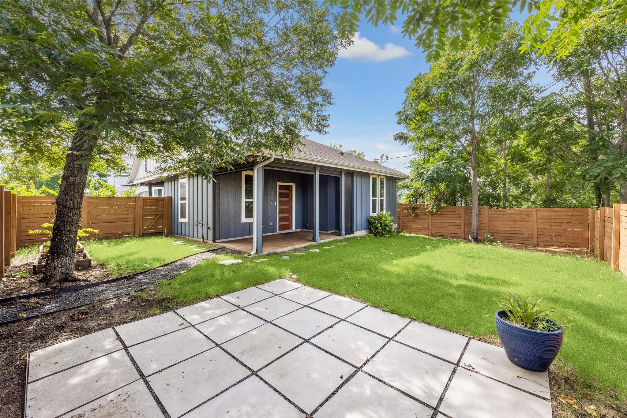 1300 Walnut Ave # A, Austin, TX 78702