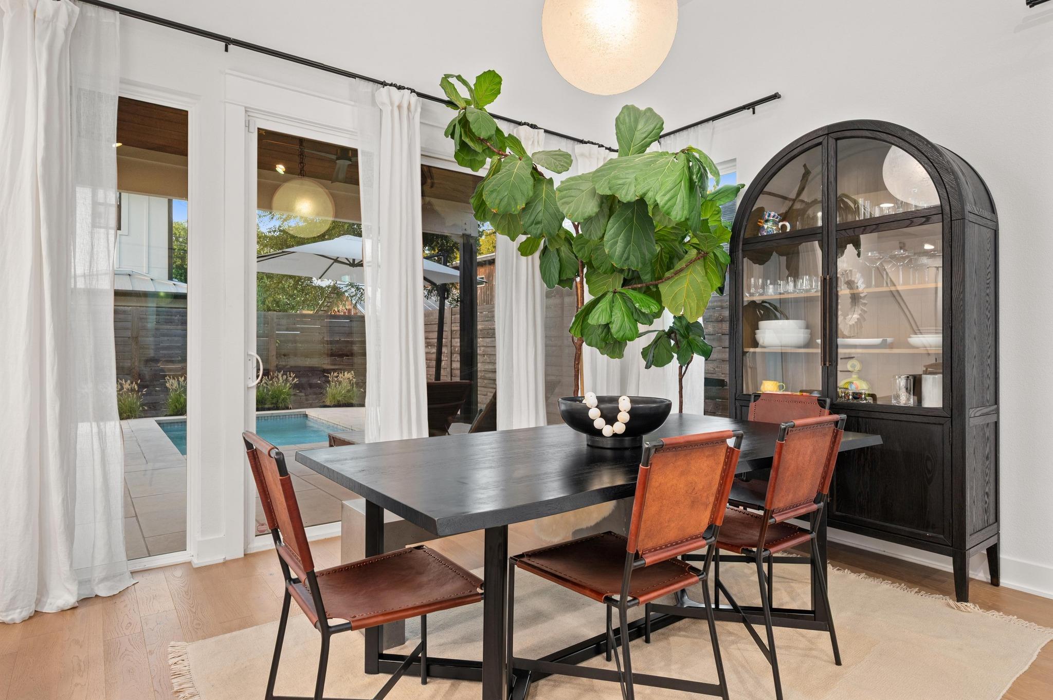 2104 E 2nd St # 1, Austin, TX 78702