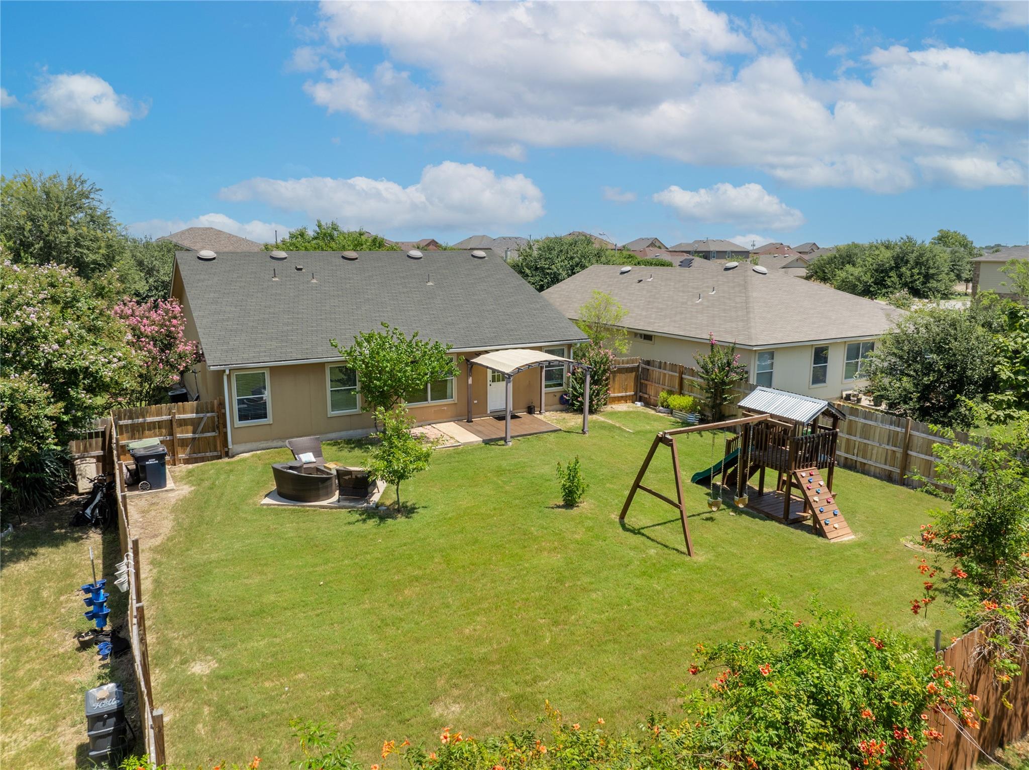 303 Almquist St, Hutto, TX 78634