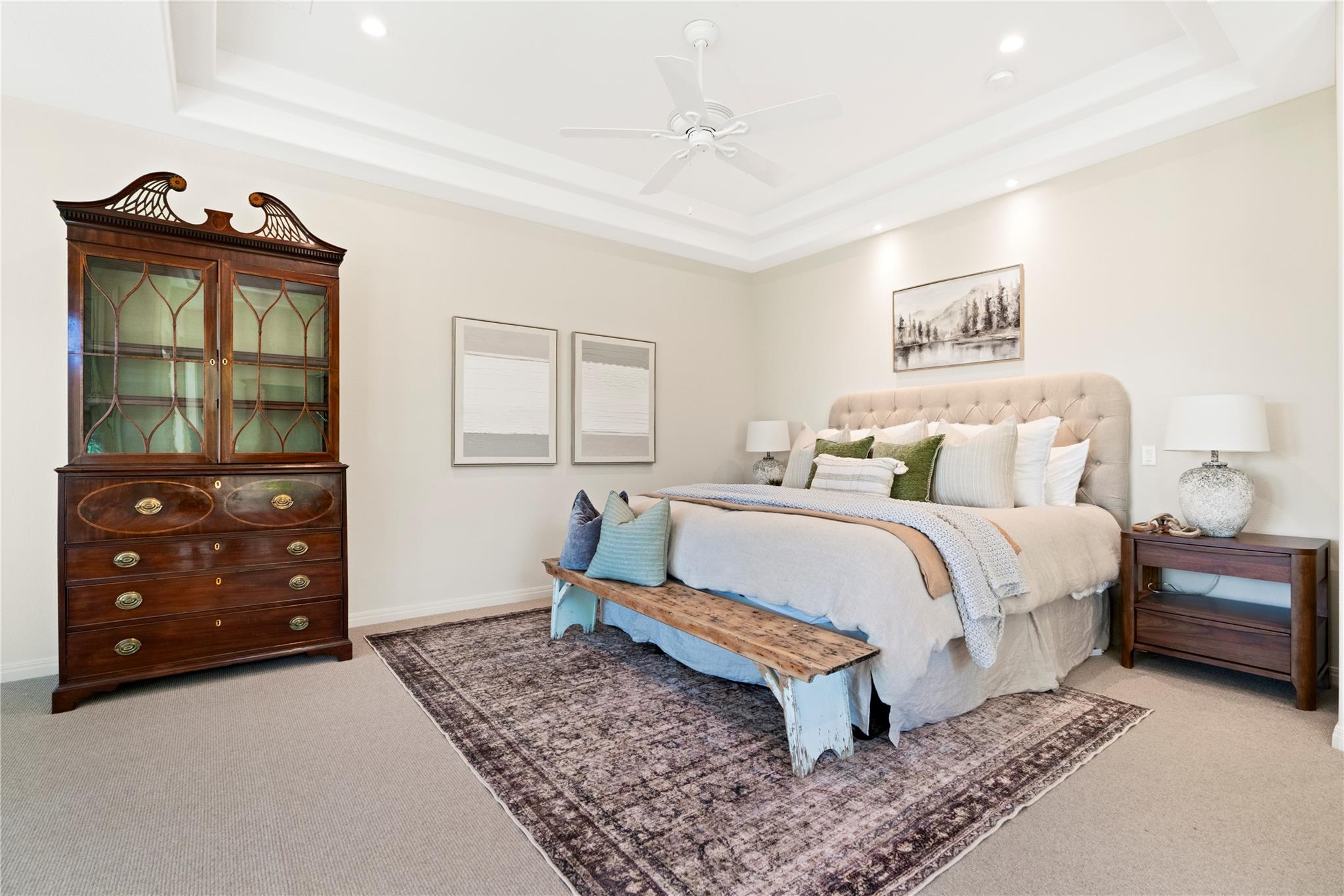 2112 Lauren Dr, Spicewood, TX 78669