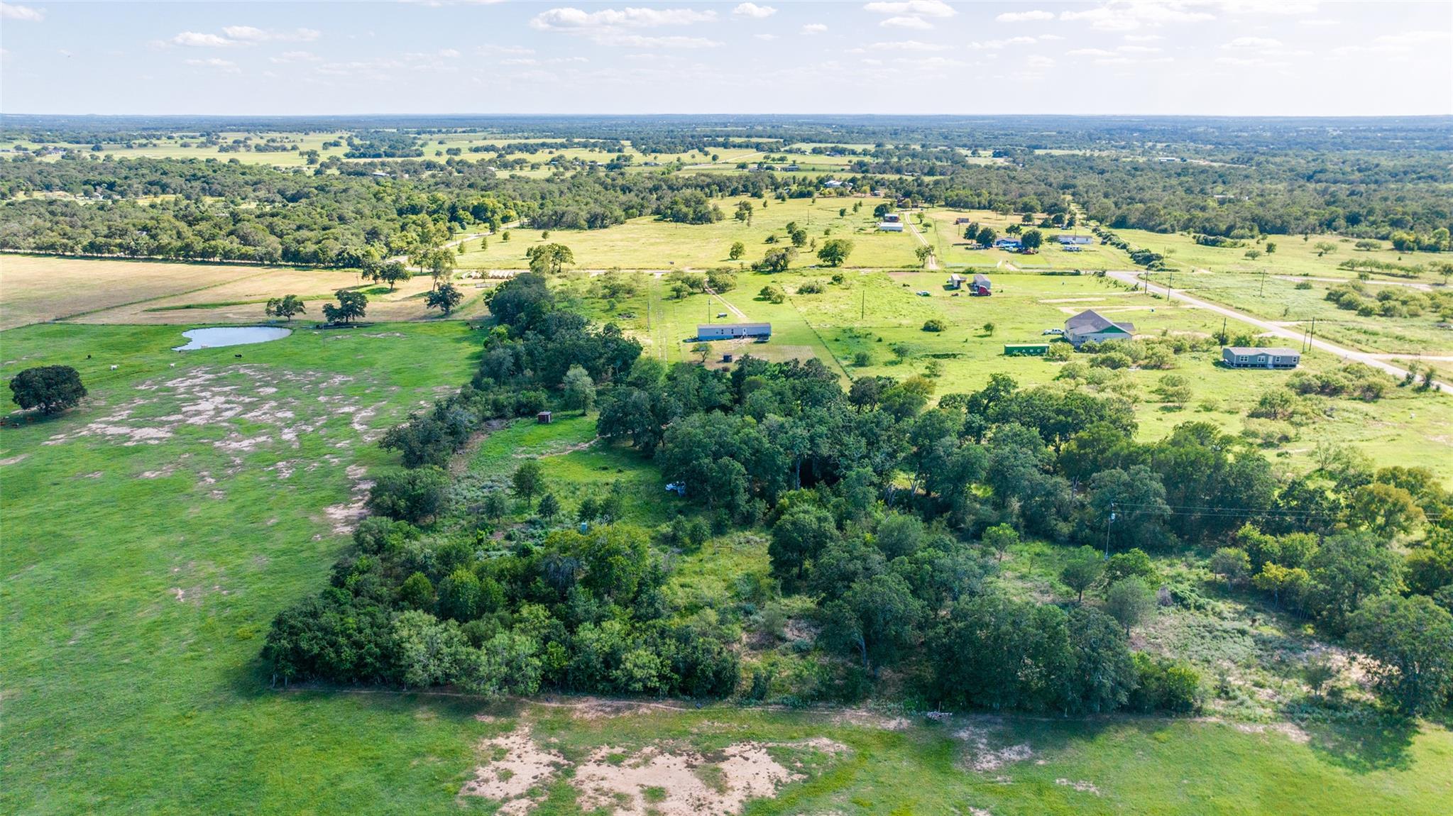 4177 Old Colony Line Rd, Lockhart, TX 78644