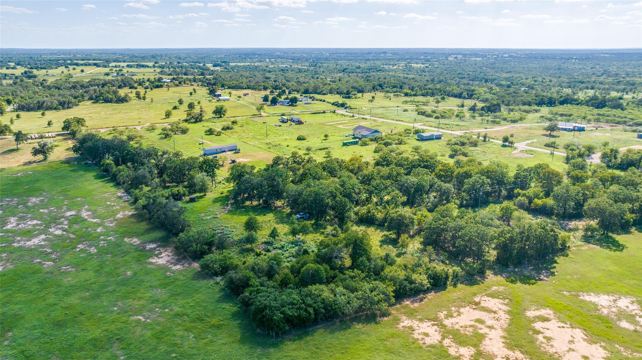 4177 Old Colony Line Rd, Lockhart, TX 78644