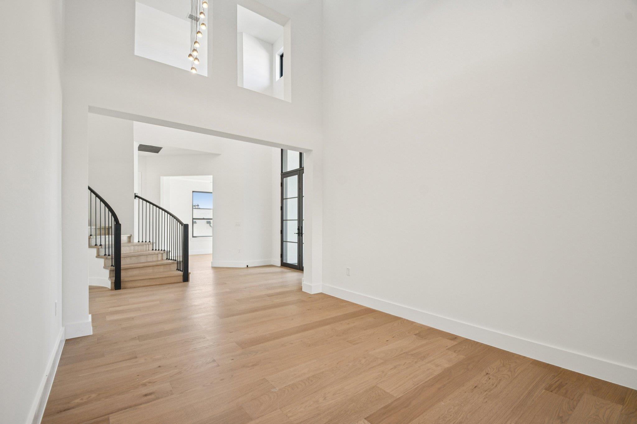 5903 Moondust Ln, Austin, TX 78730