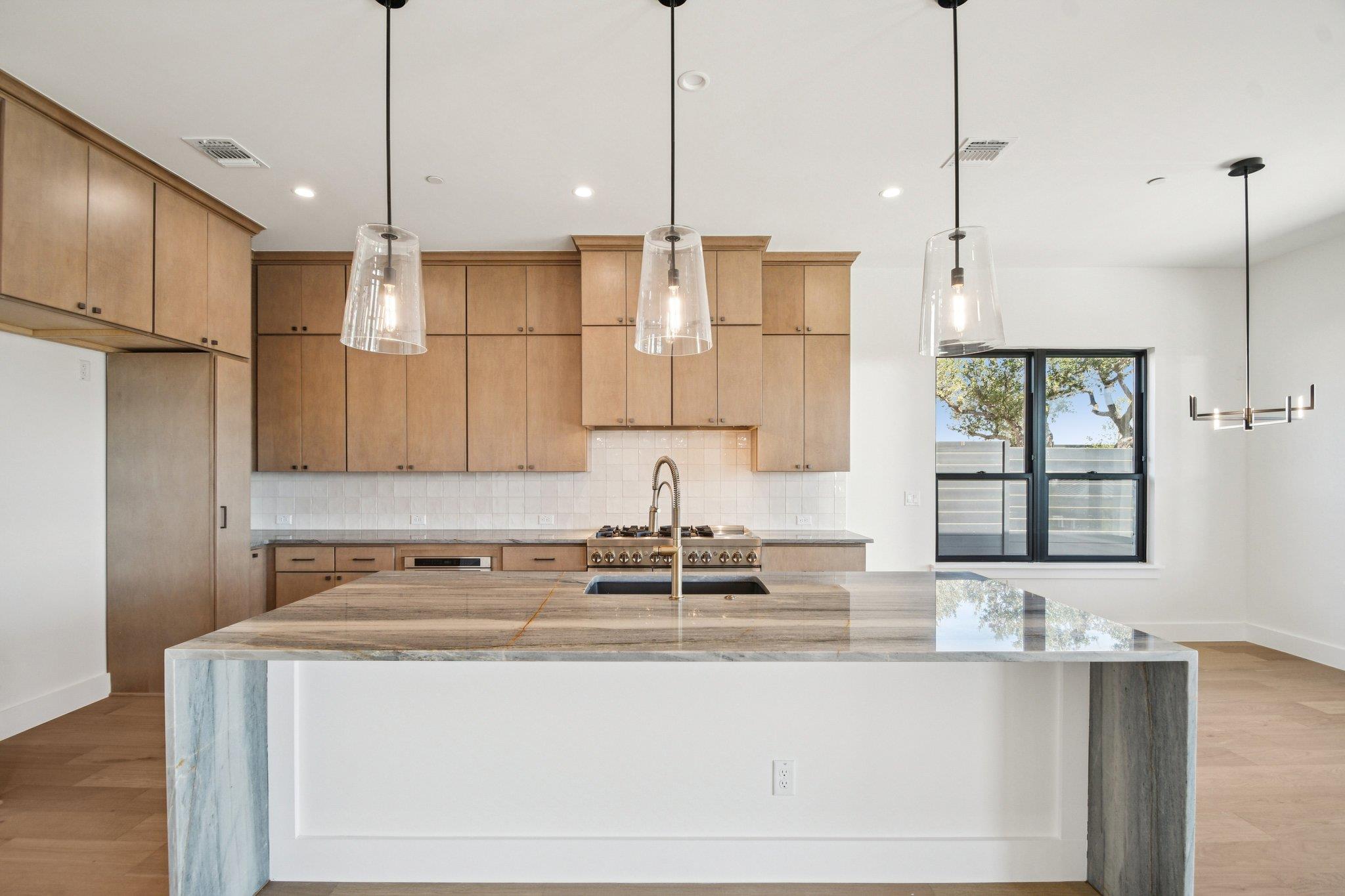 5903 Moondust Ln, Austin, TX 78730