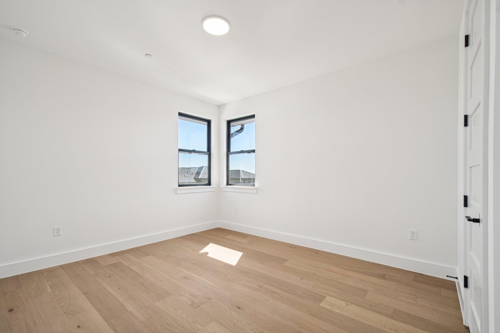 5903 Moondust Ln, Austin, TX 78730