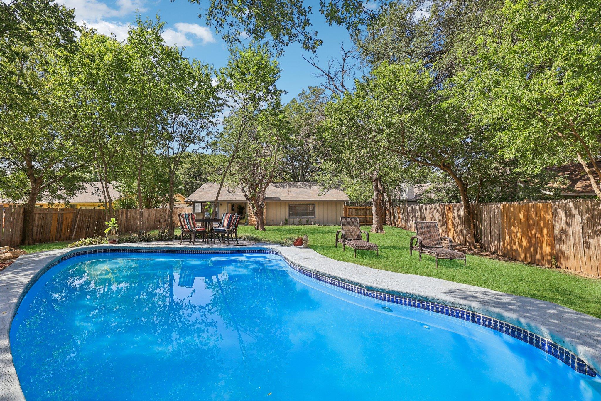 602 Old Stone Rd, Austin, TX 78745