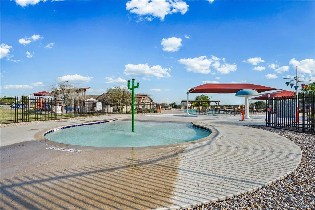 377 Dragon Ridge Rd, Buda, TX 78610