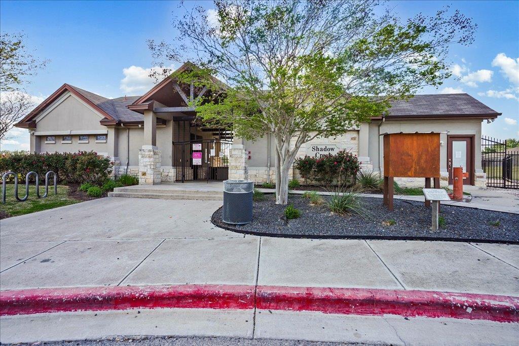 377 Dragon Ridge Rd, Buda, TX 78610