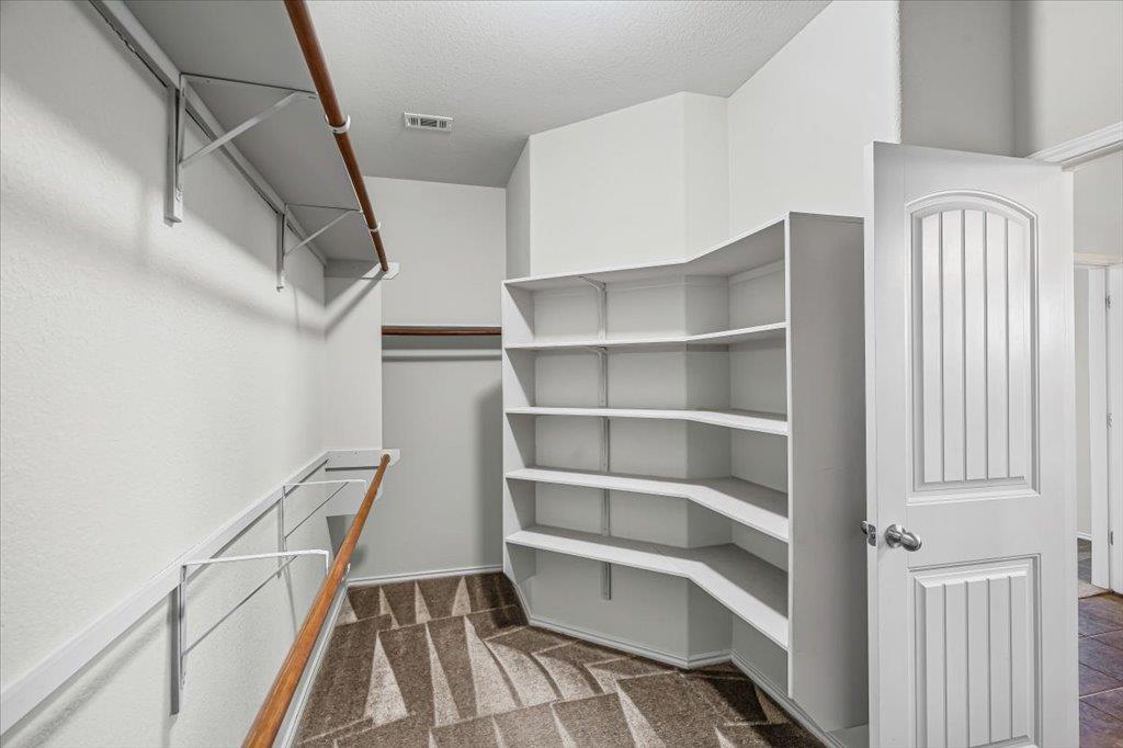 377 Dragon Ridge Rd, Buda, TX 78610