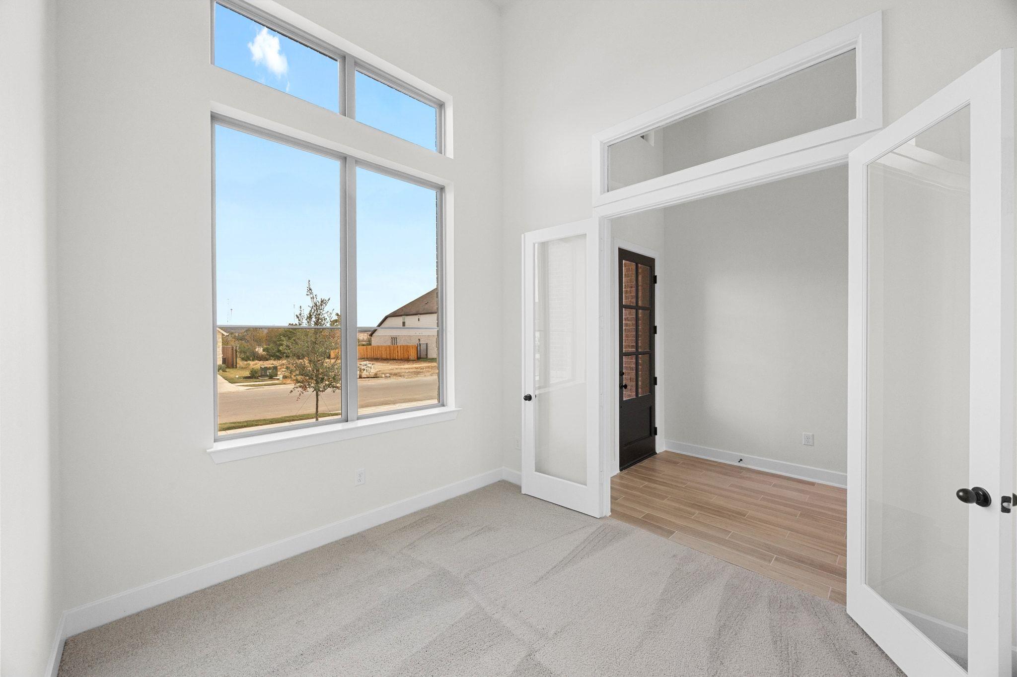 145 Montecilo Dr, Liberty Hill, TX 78642