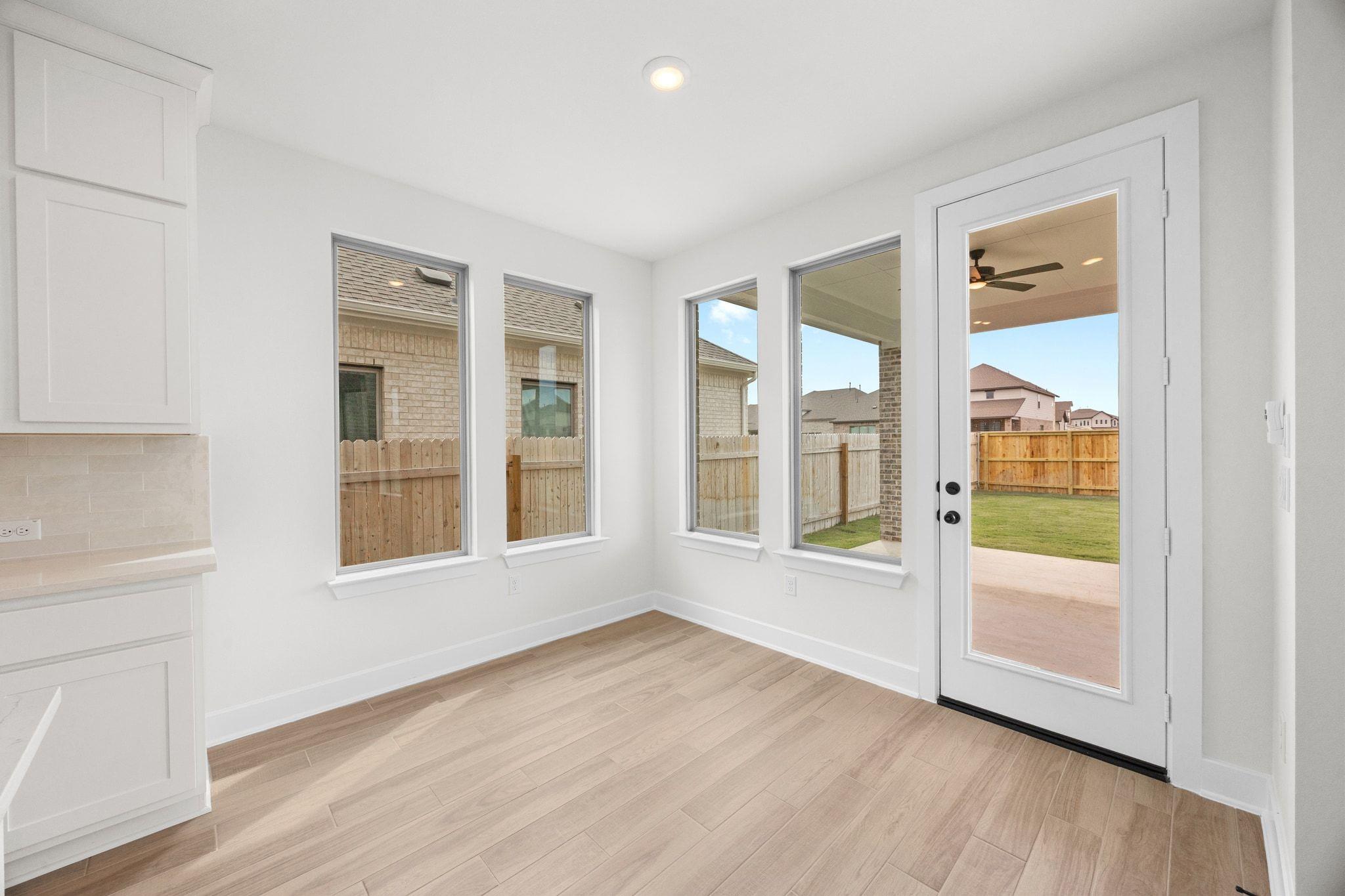 145 Montecilo Dr, Liberty Hill, TX 78642