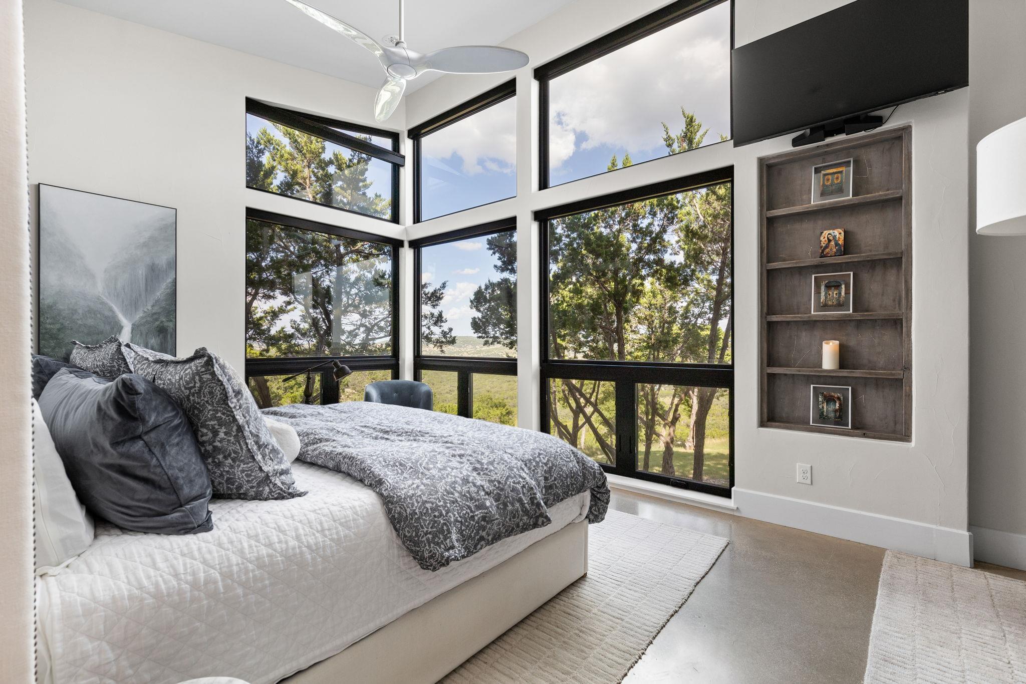 283 Hills Of Bandera Rd, Bandera, TX 78003