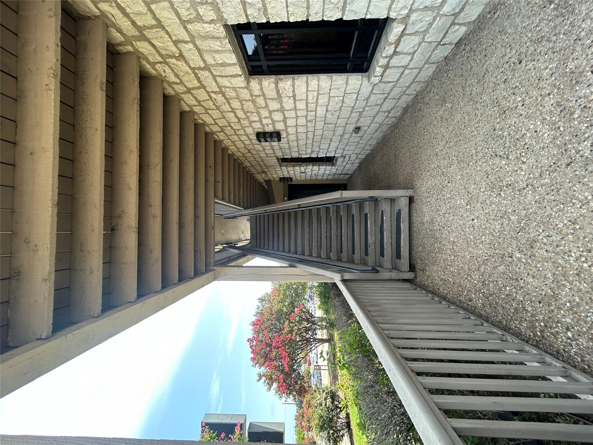 201 W Palm Valley Blvd, Round Rock, TX 78664