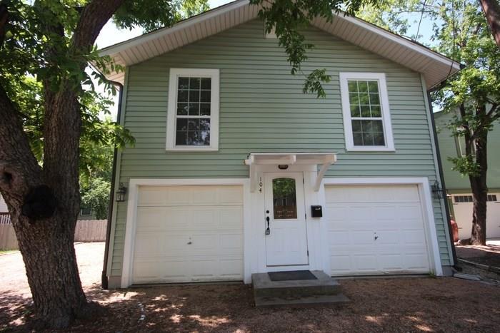 104 E 16th St, Georgetown, TX 78626
