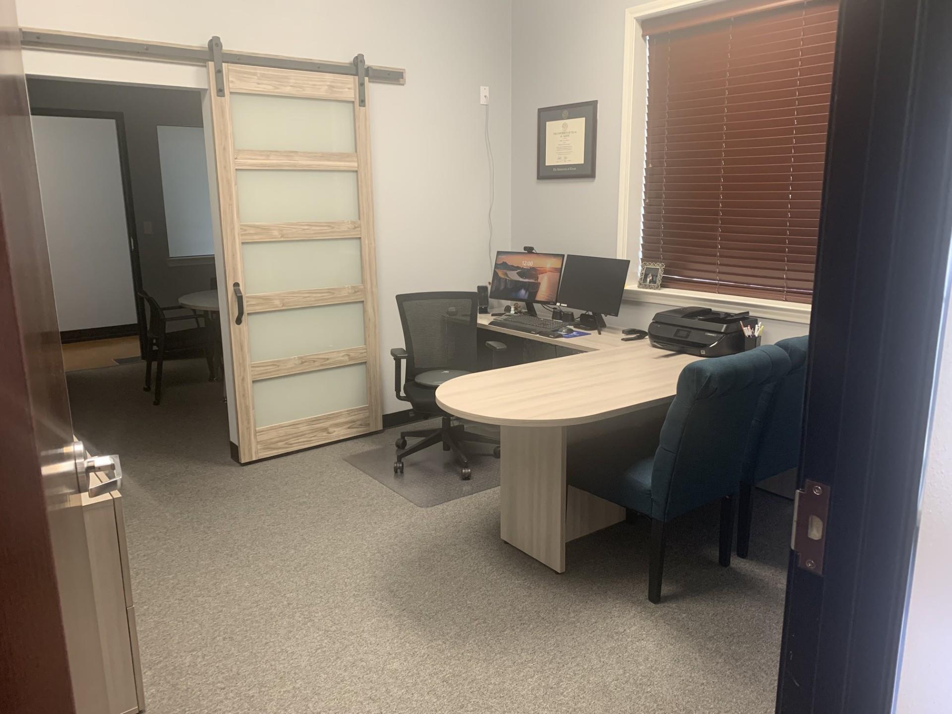 8011 Brodie Ln, Austin, TX 78745