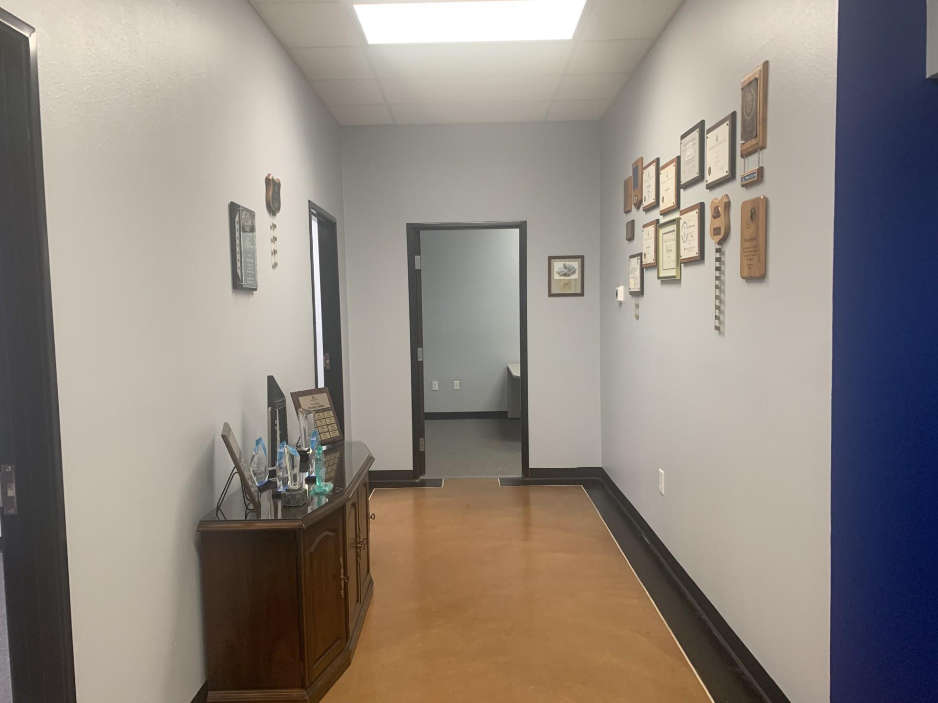 8011 Brodie Ln, Austin, TX 78745