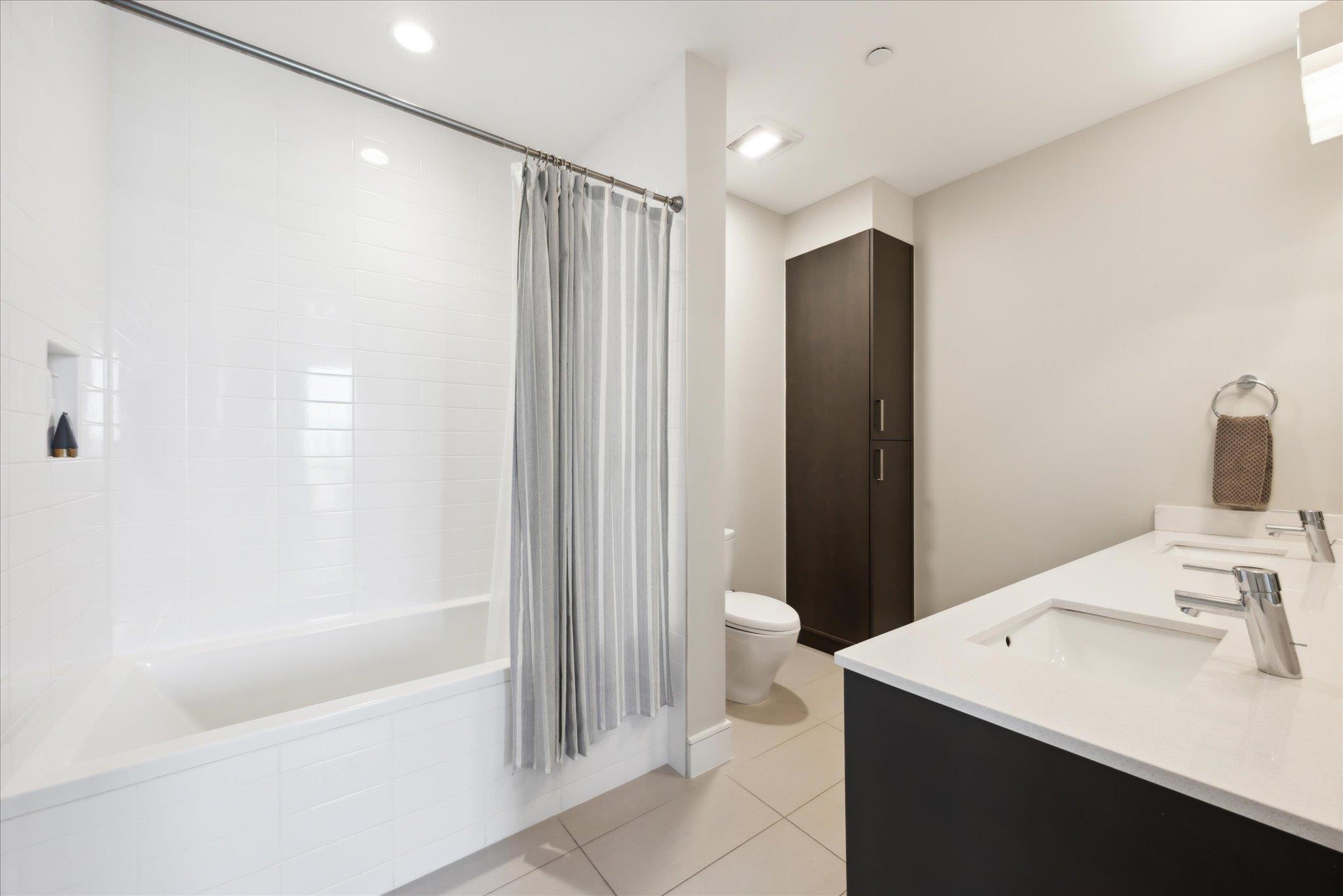 222 West Ave # 1504, Austin, TX 78701