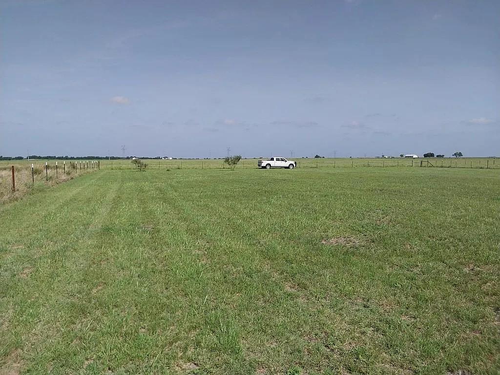 4622 County Road 429, Rockdale, TX 76567