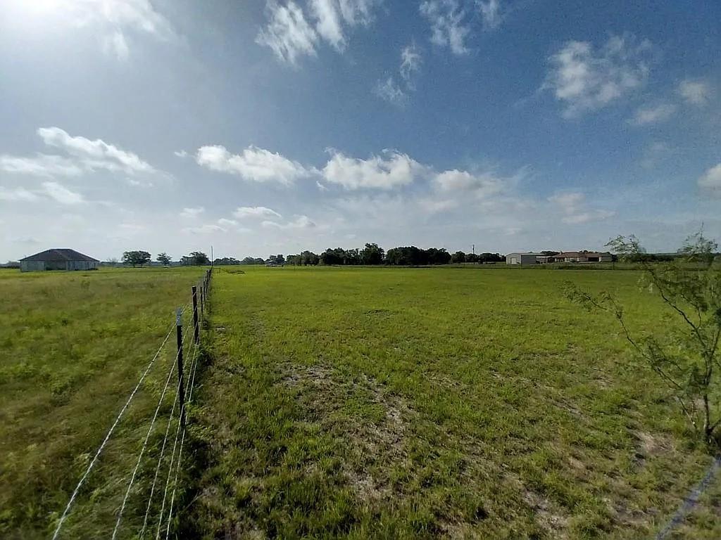 4622 County Road 429, Rockdale, TX 76567