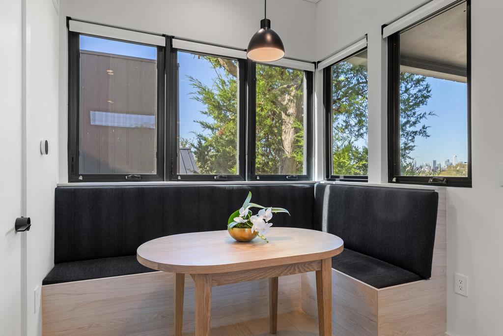 4707 Reyes St # 2, Austin, TX 78721