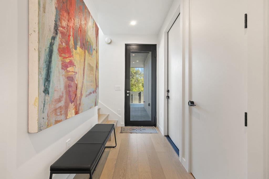 4707 Reyes St # 2, Austin, TX 78721