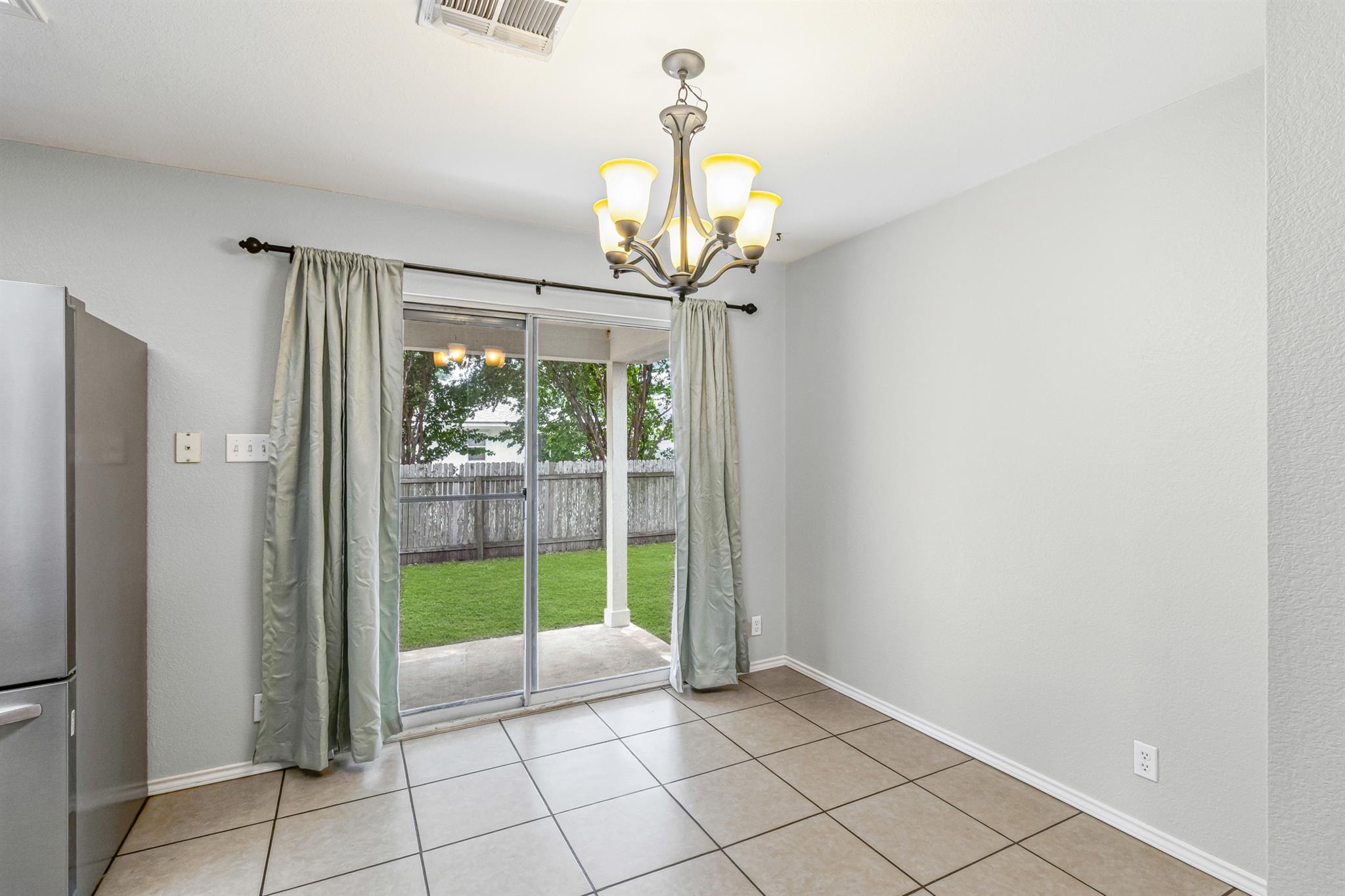 200 Stanford Dr, Leander, TX 78641