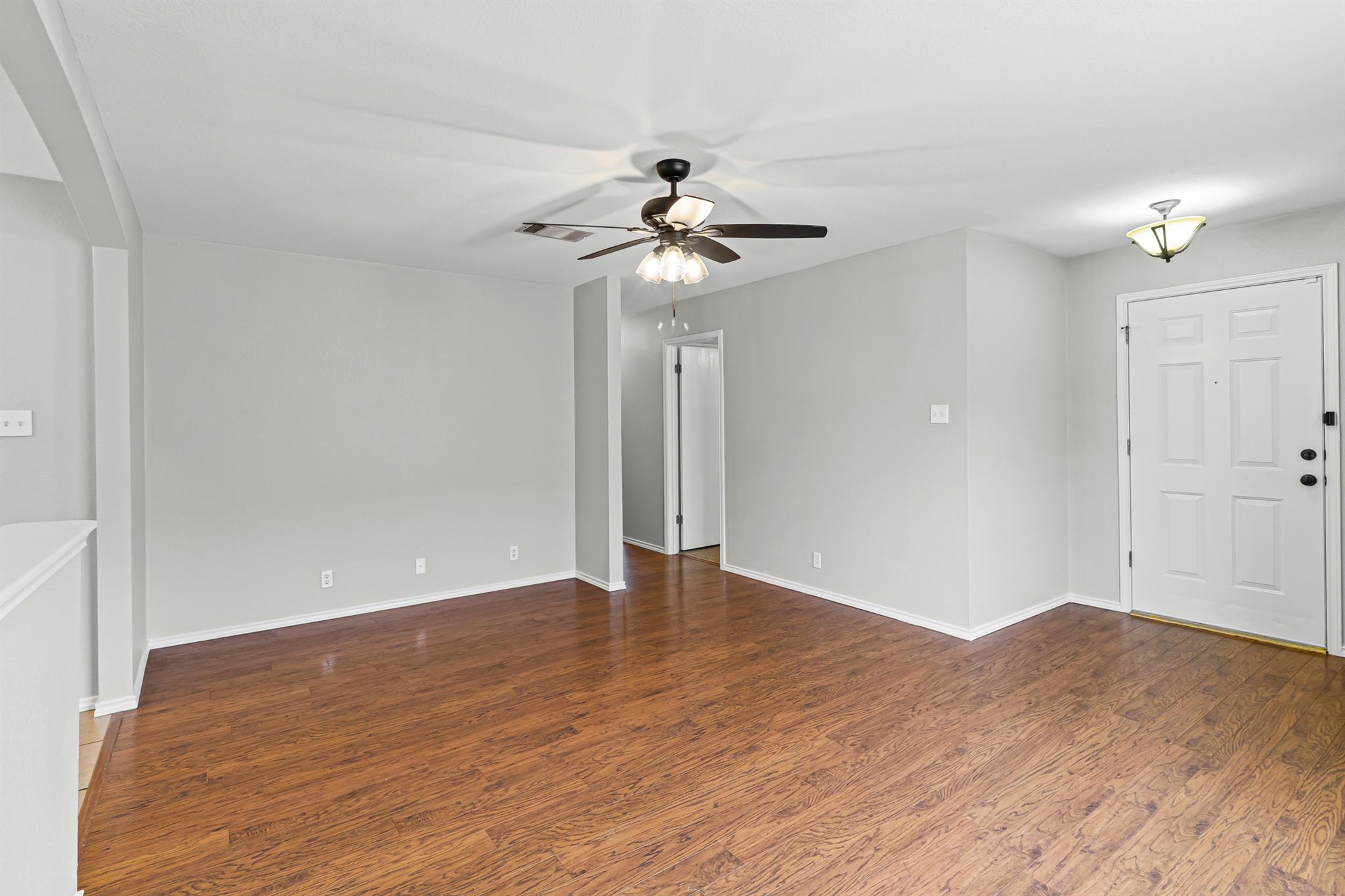 200 Stanford Dr, Leander, TX 78641