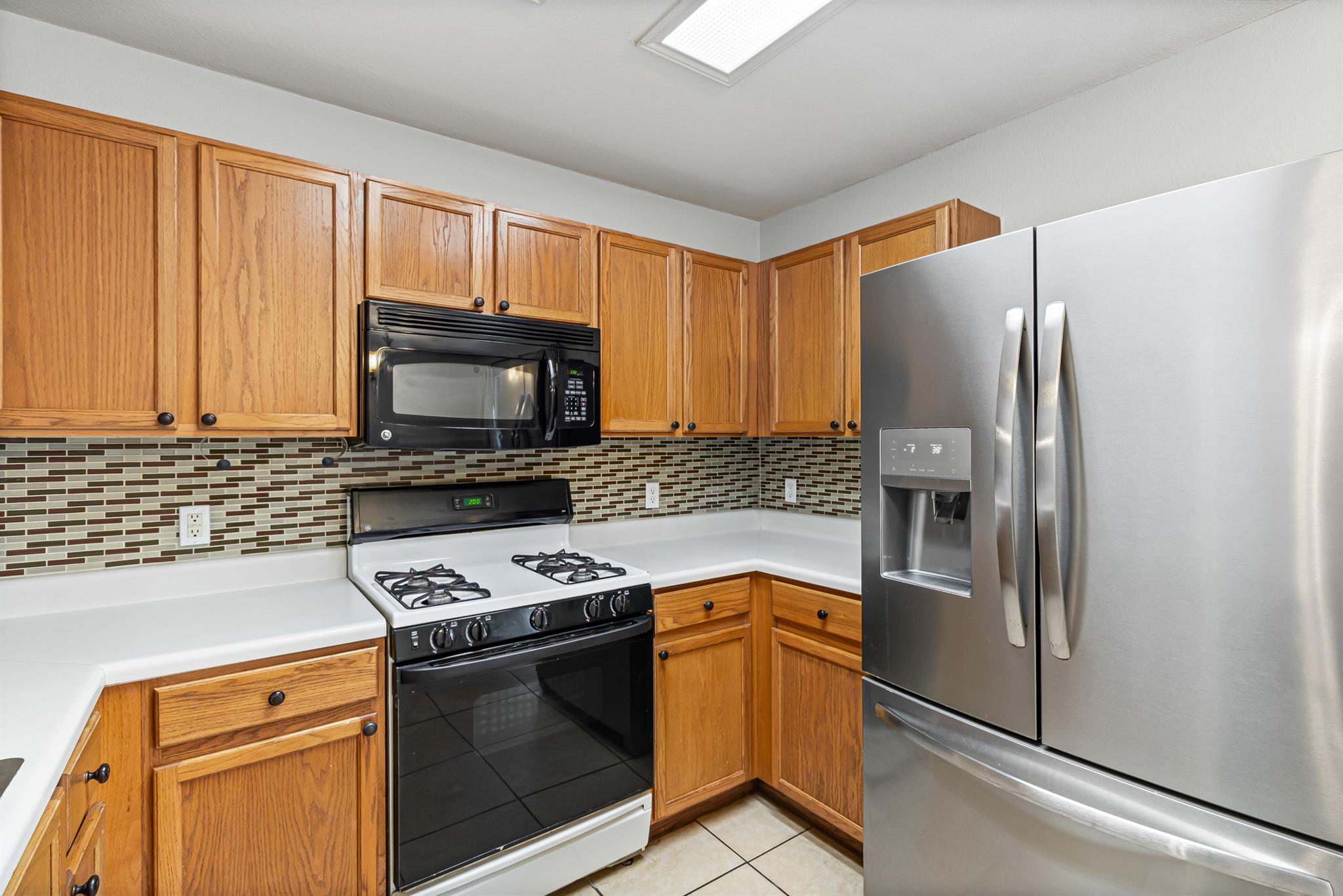 200 Stanford Dr, Leander, TX 78641