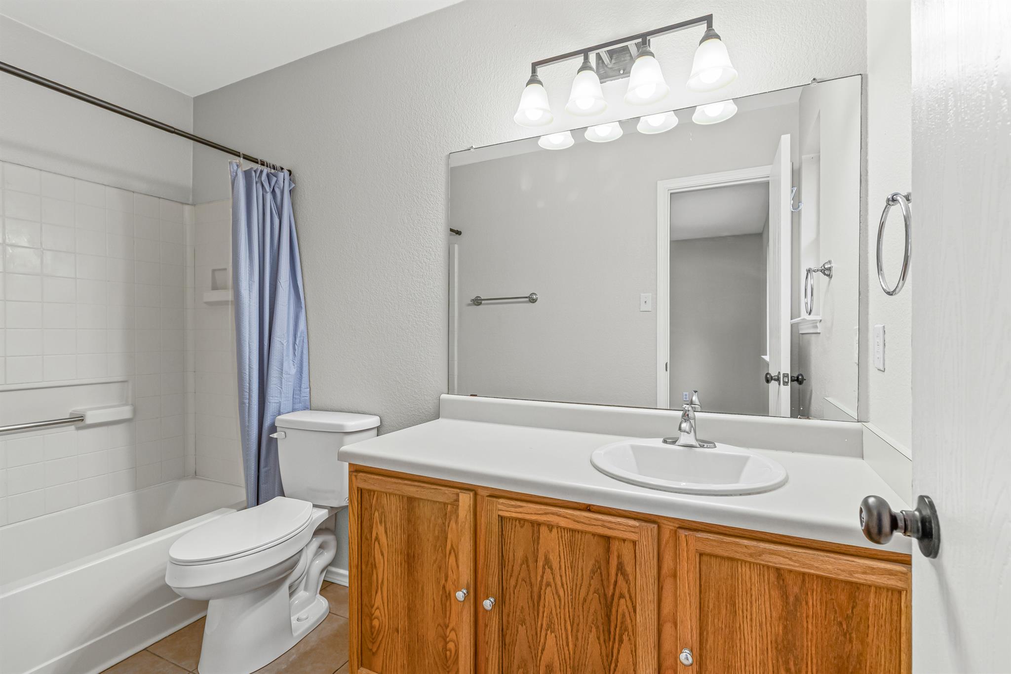 200 Stanford Dr, Leander, TX 78641