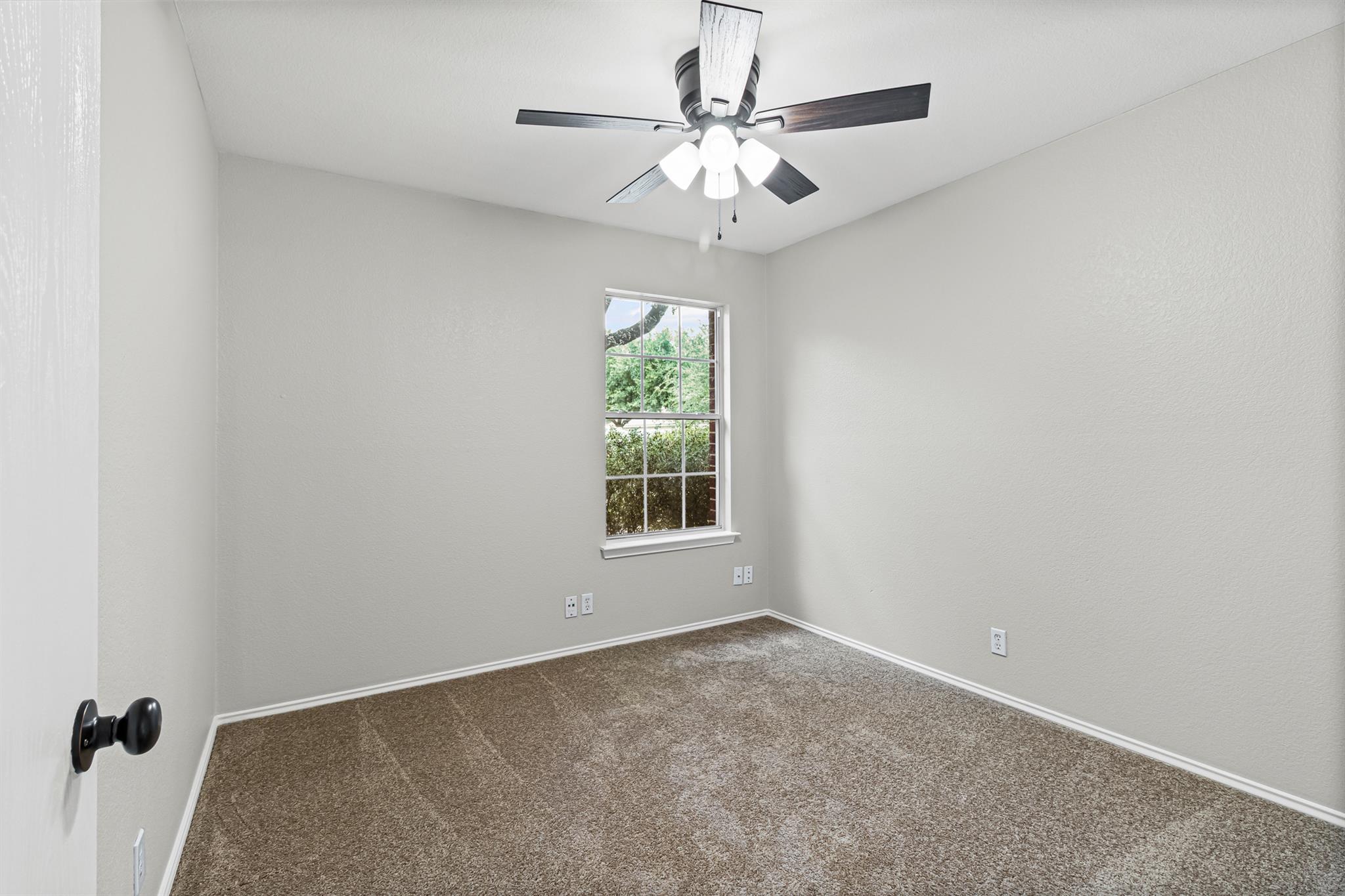 200 Stanford Dr, Leander, TX 78641