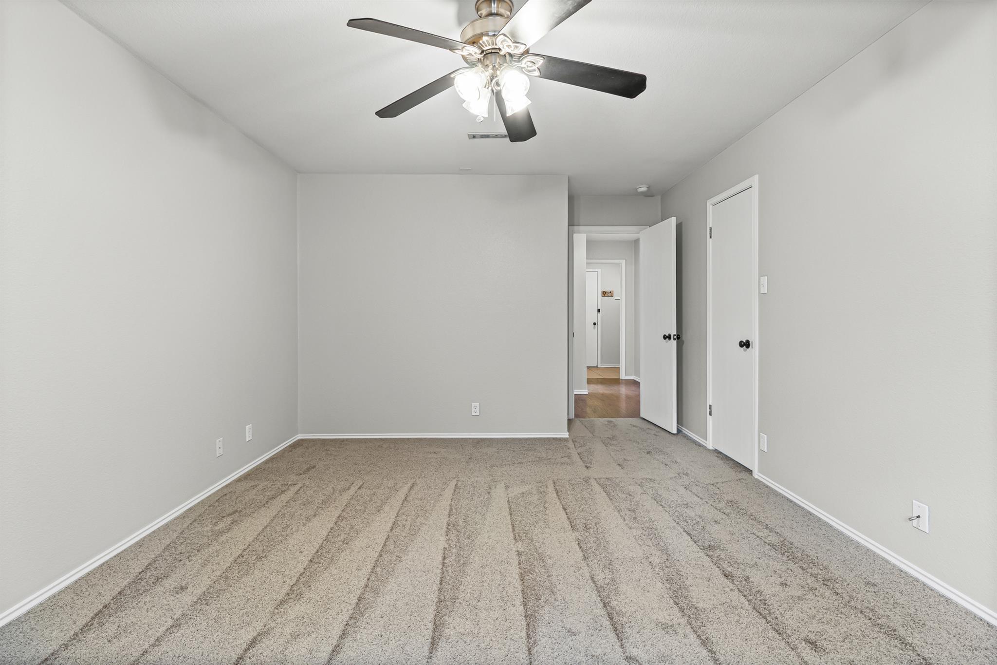 200 Stanford Dr, Leander, TX 78641