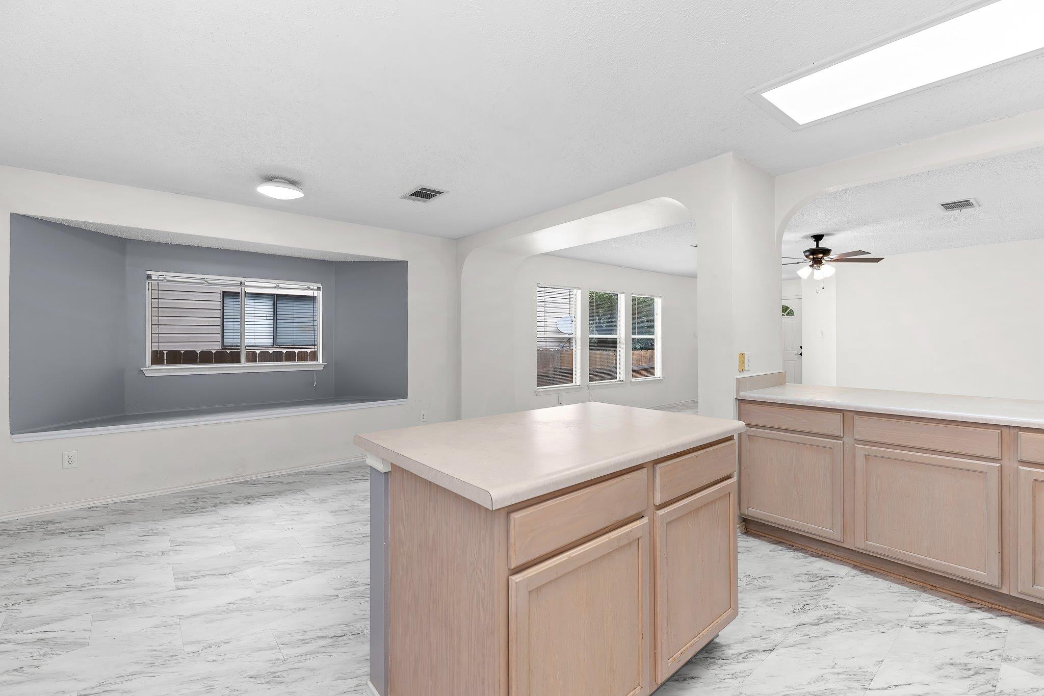 1411 Baffin Cv, Round Rock, TX 78664