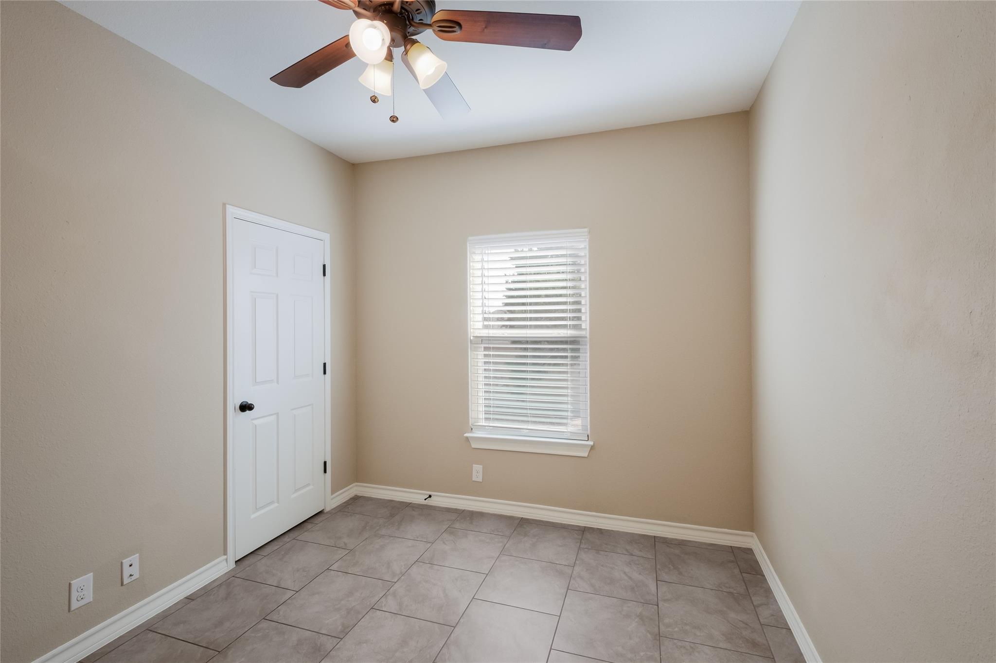 221 Legacy Rdg, Canyon Lake, TX 78133