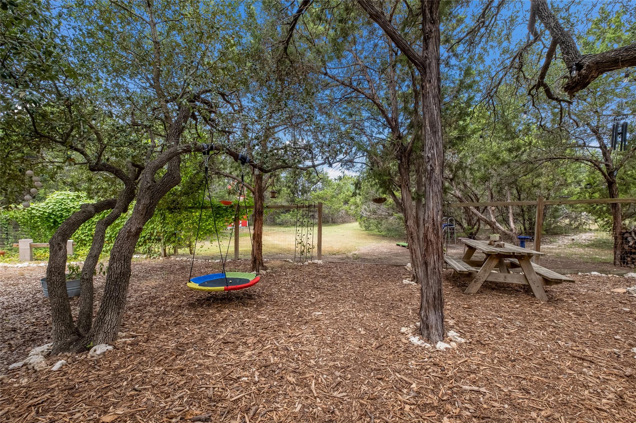 221 Legacy Rdg, Canyon Lake, TX 78133