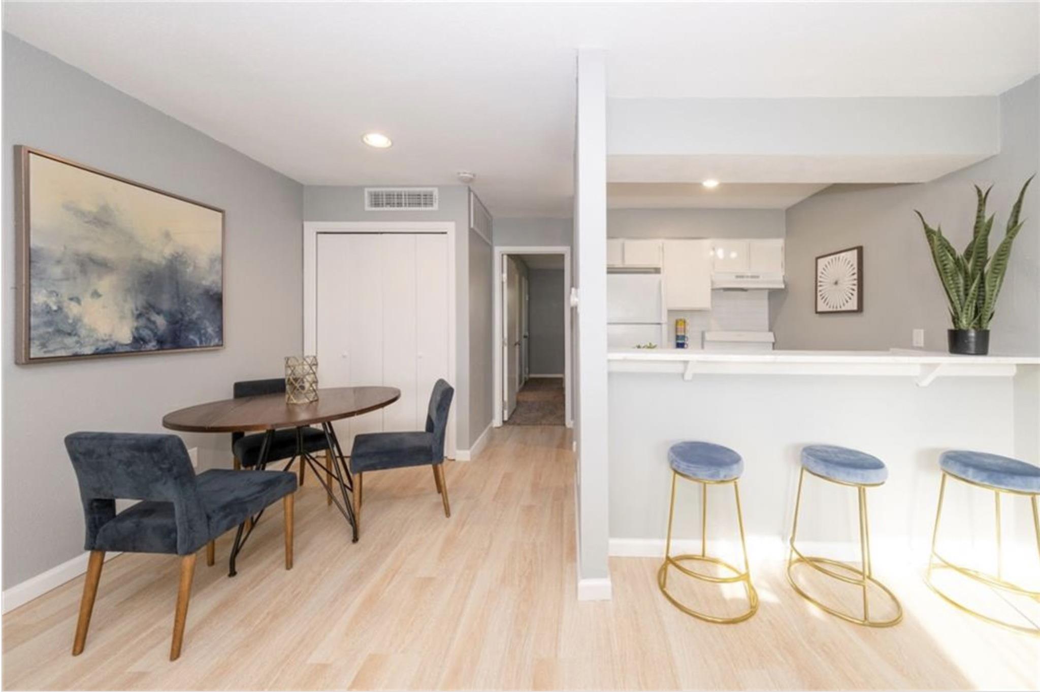 2610 Ektom Dr # B, Austin, TX 78745