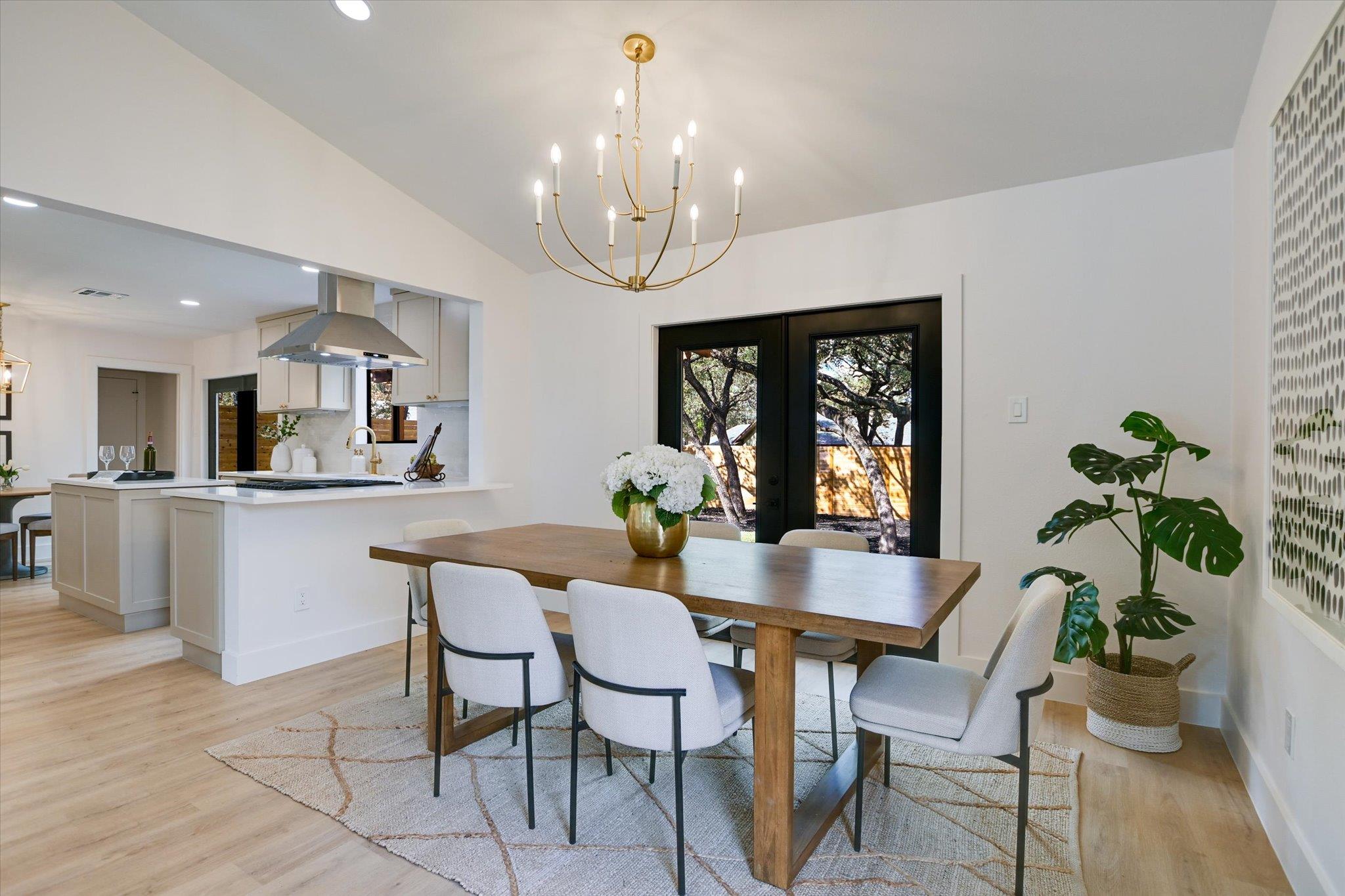 8300 Washita Dr, Austin, TX 78749