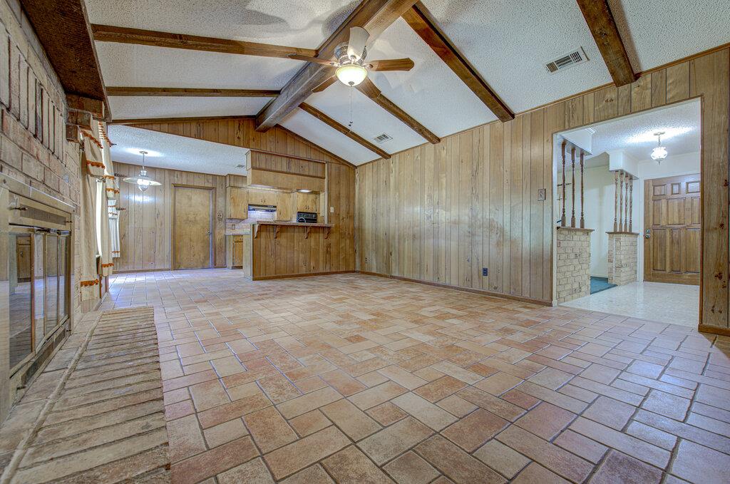 8205 Cliffview Dr, Austin, TX 78759