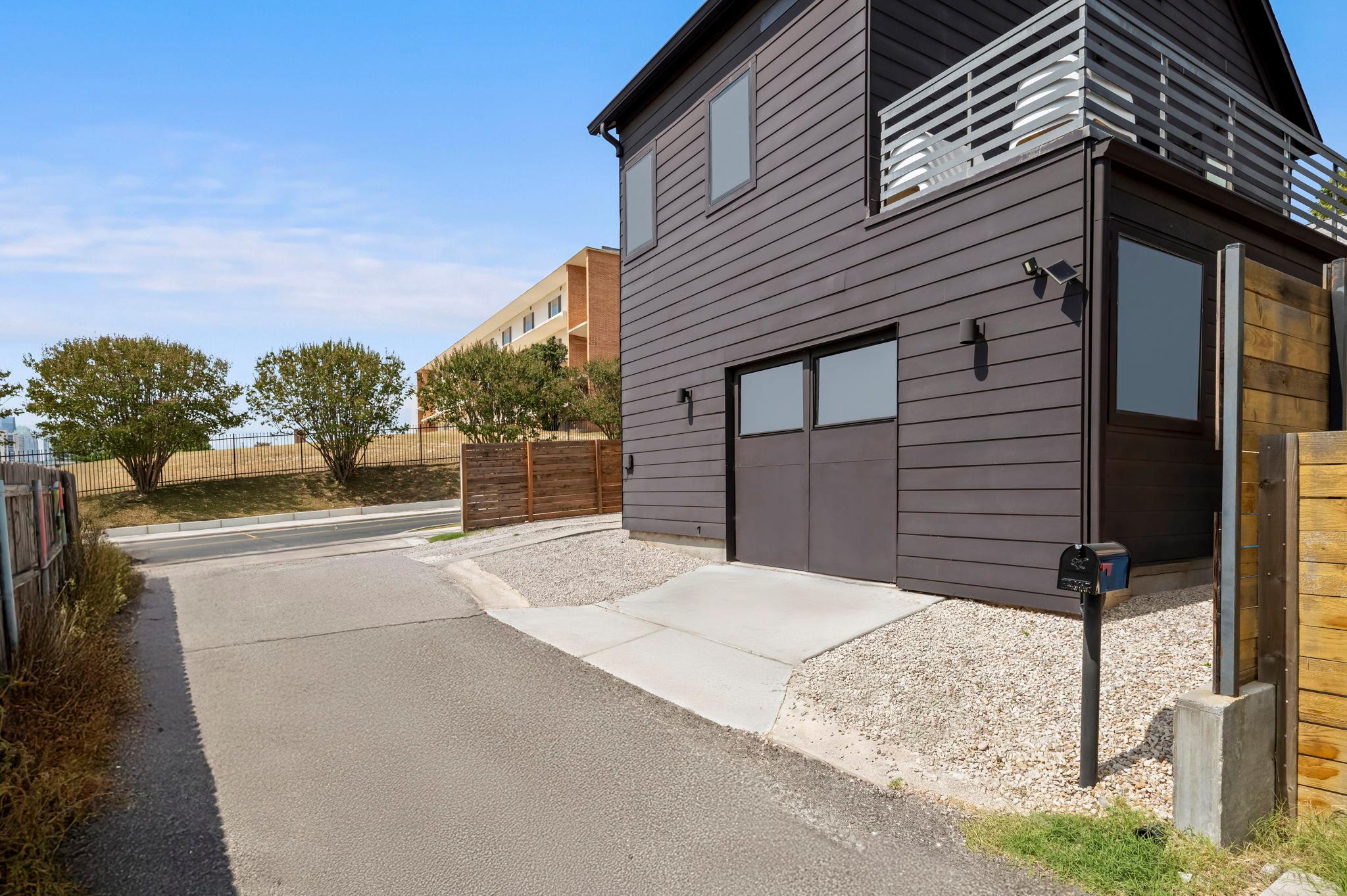 708 Chicon St # 2, Austin, TX 78702