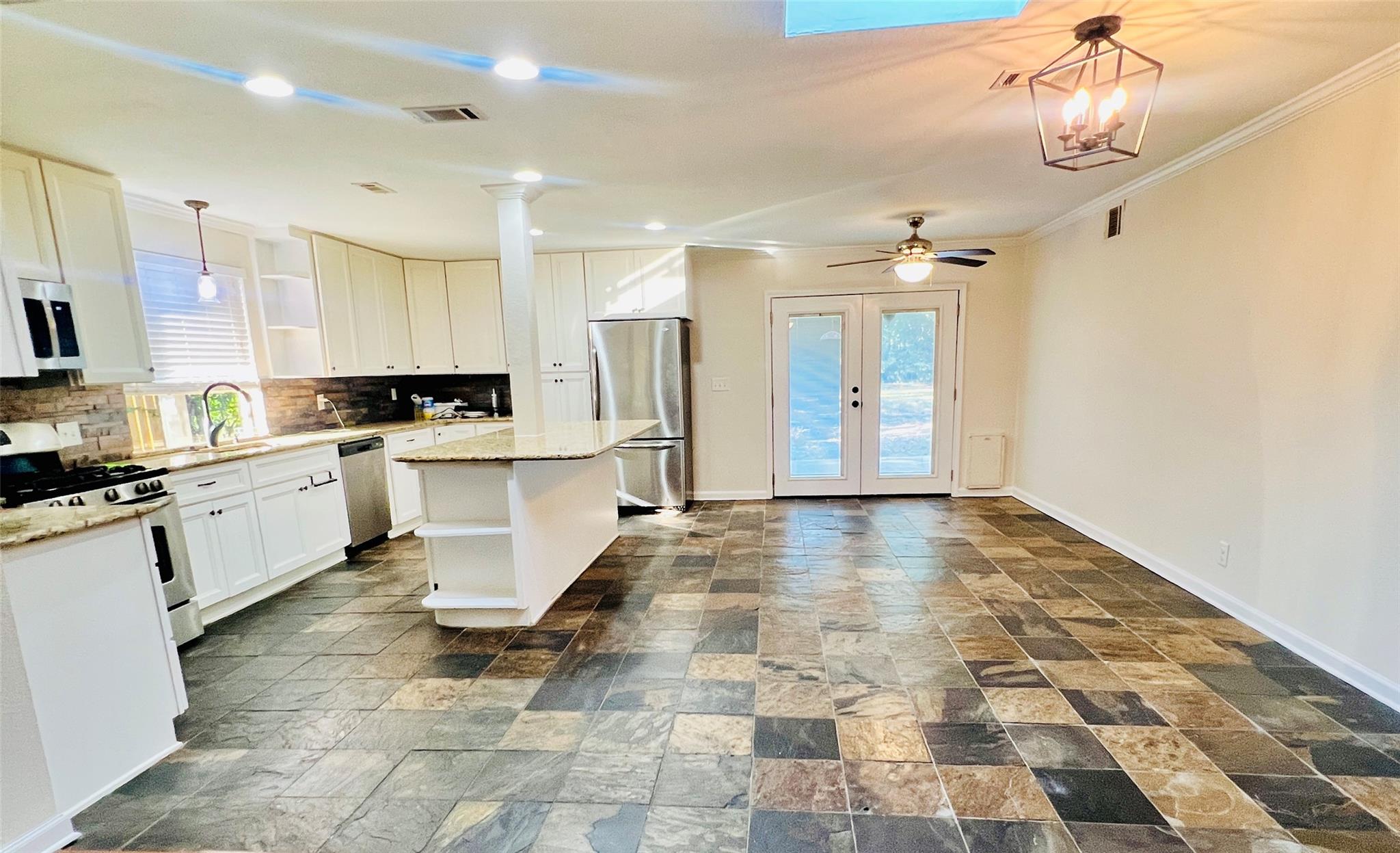 1902 Karen Ave, Austin, TX 78757