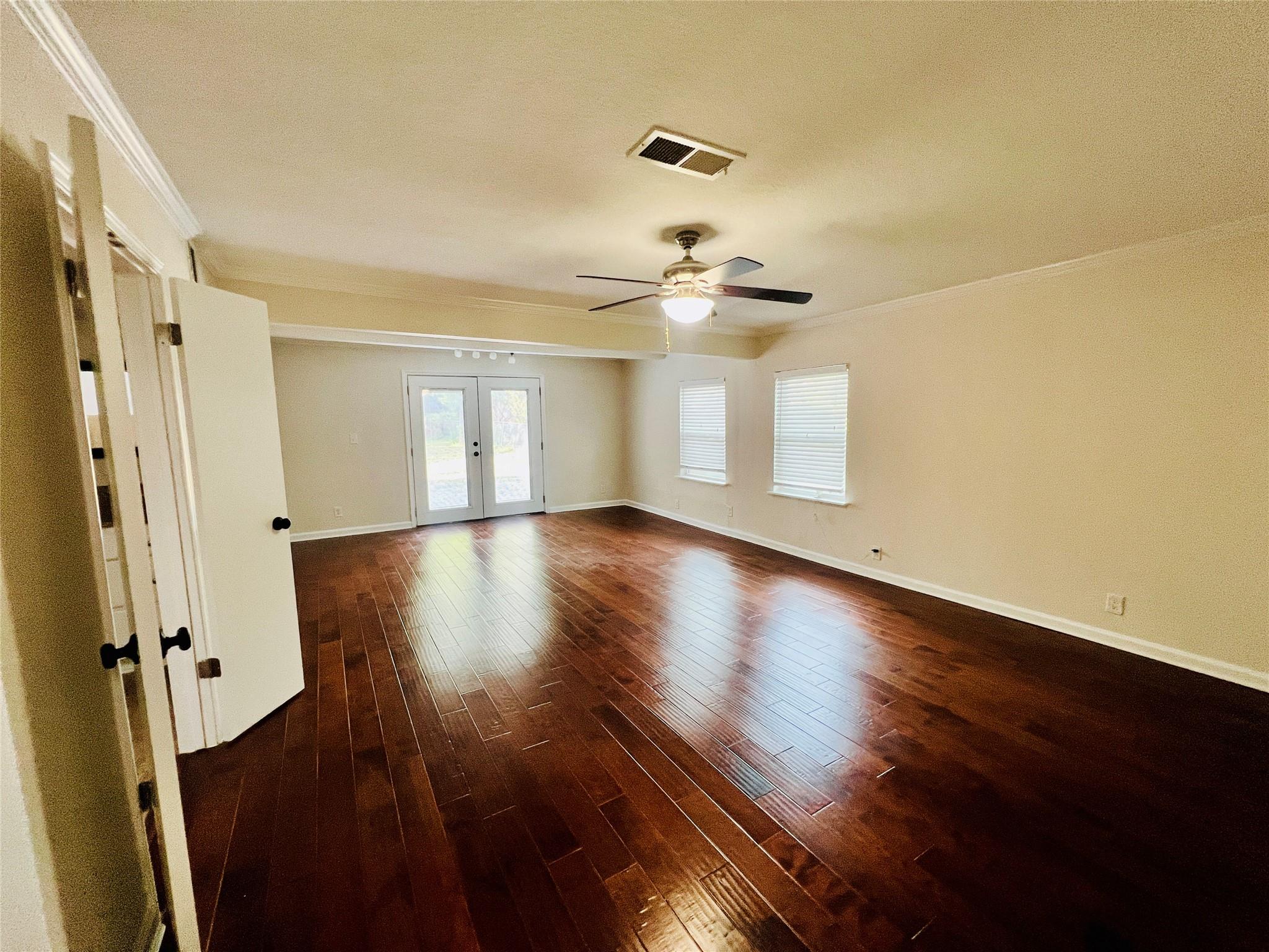 1902 Karen Ave, Austin, TX 78757