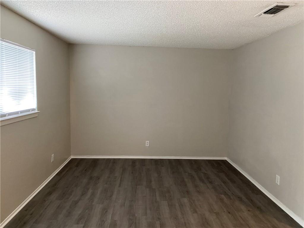 1085 Linde Ave # 1085, New Braunfels, TX 78130