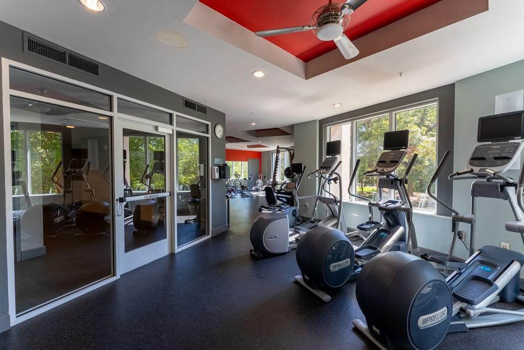 54 Rainey St # 1122, Austin, TX 78701