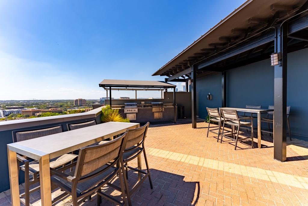 54 Rainey St # 1122, Austin, TX 78701