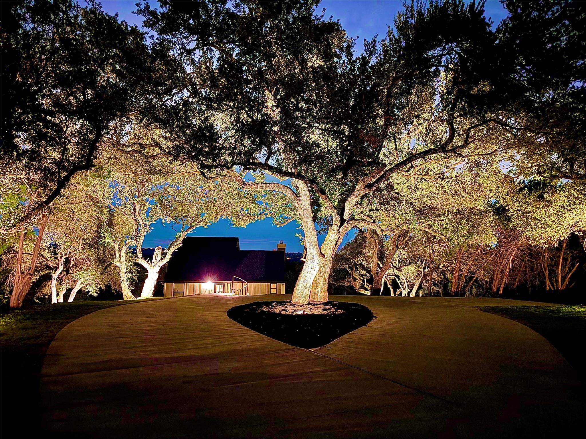 1201 Socorro Dr, Austin, TX 78734