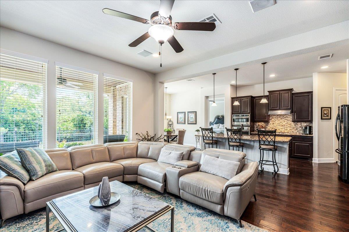 3302 Vaquero Ln, Cedar Park, TX 78641