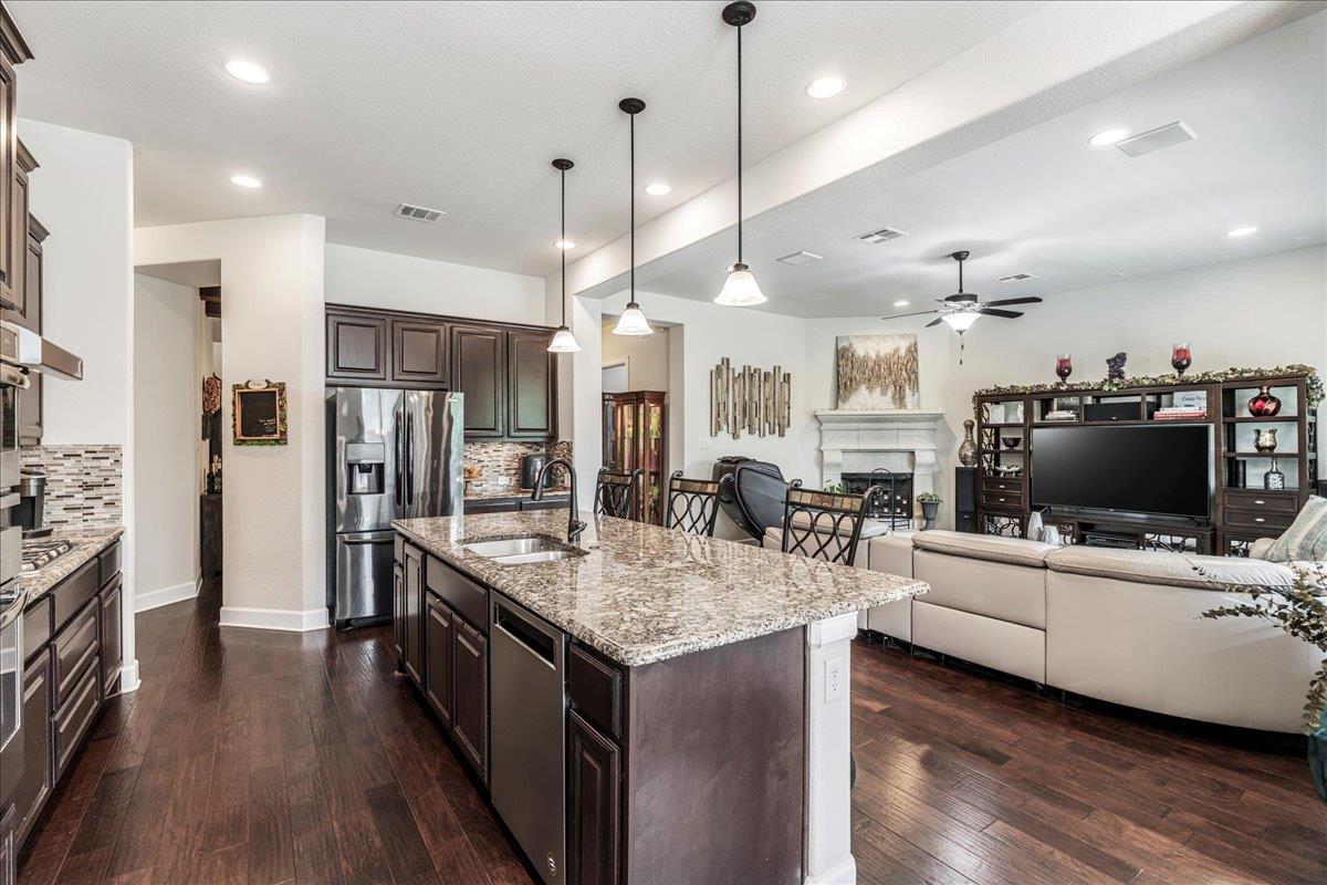 3302 Vaquero Ln, Cedar Park, TX 78641