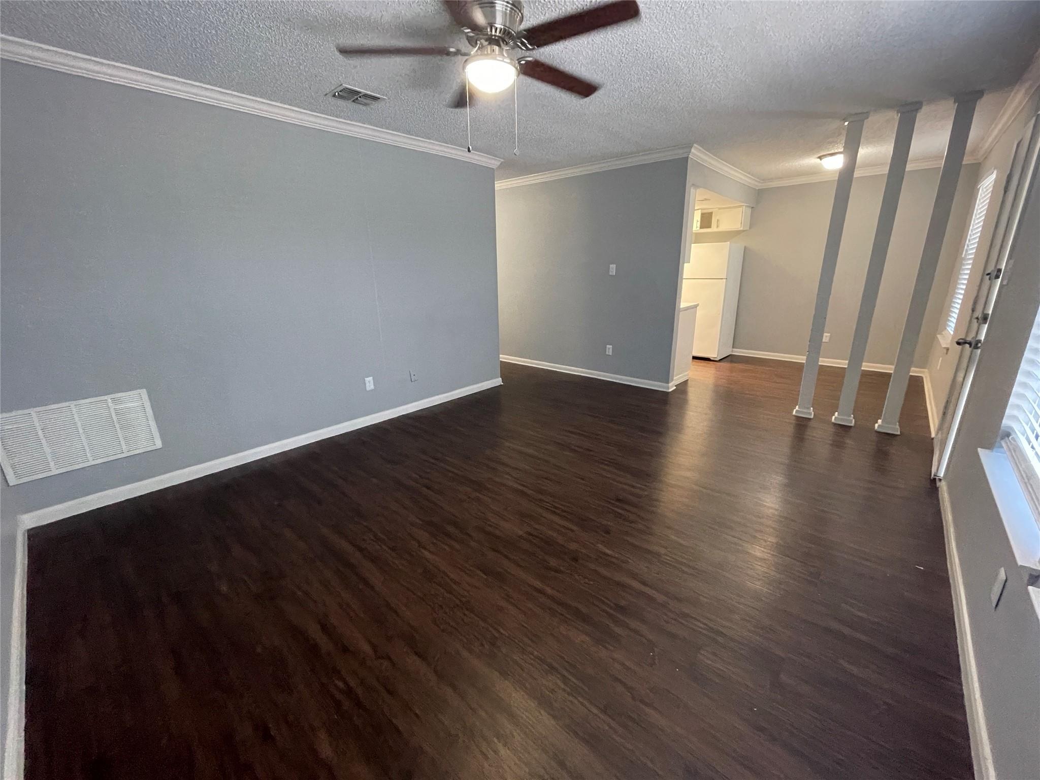 1111 Sunrise Rd # 14, Round Rock, TX 78664